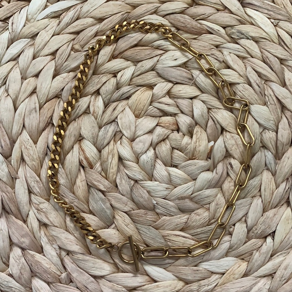 Ellie Valle Necklace